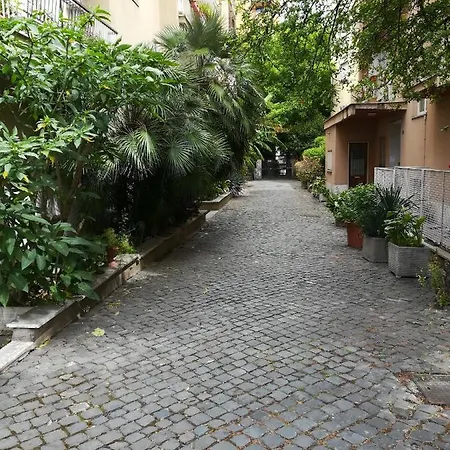 Rossana's House *